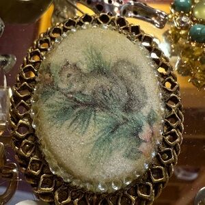 Vintage Squirrel Cameo Brooch